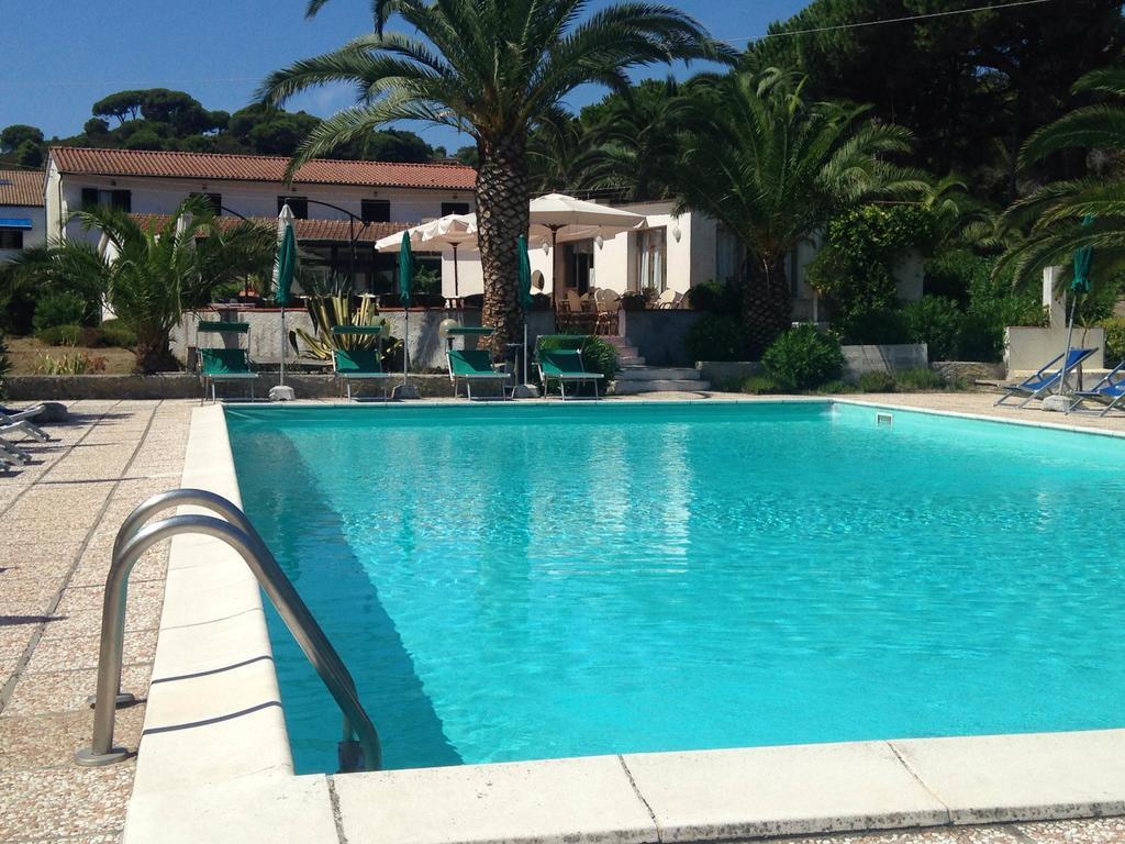 Albergo Romana Capoliveri  Bagian luar foto